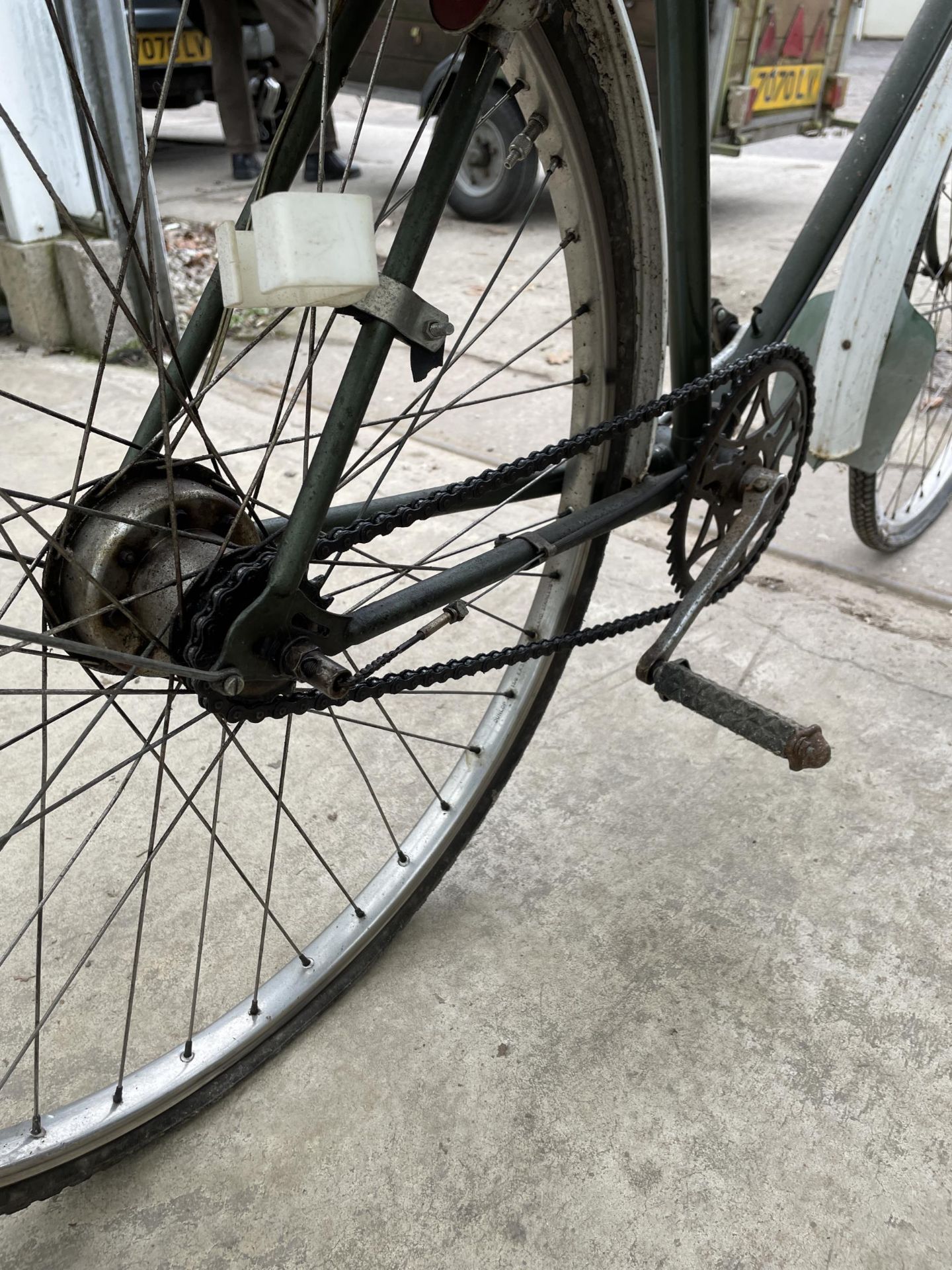 A VINTAGE GENTS BIKE WITH BROOKS SADDLE - Image 4 of 5