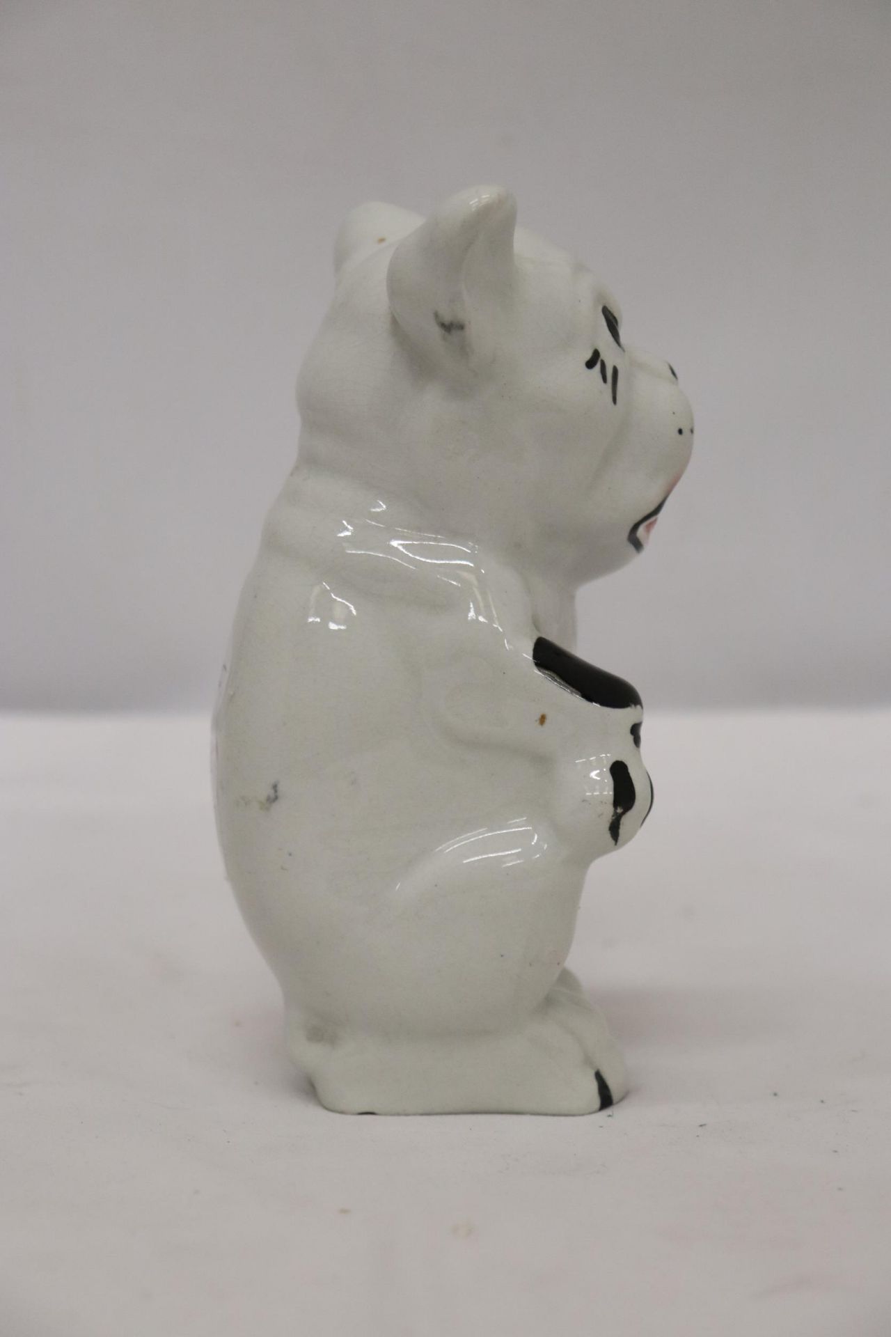 A 1920'S 'BONZO' POTTERY DOG, HEIGHT 18CM - Image 2 of 5