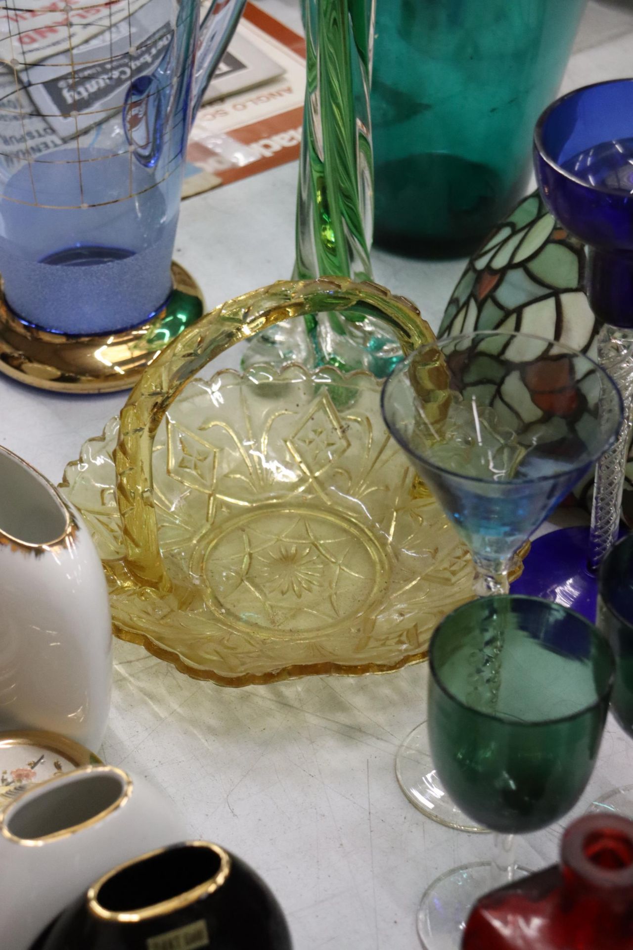 A LARGE QUANTITY OF COLOURED GLASS TO INCLUDE VASES, WINE GLASSES, CANDLE HOLDERS, ETC., - Image 10 of 10