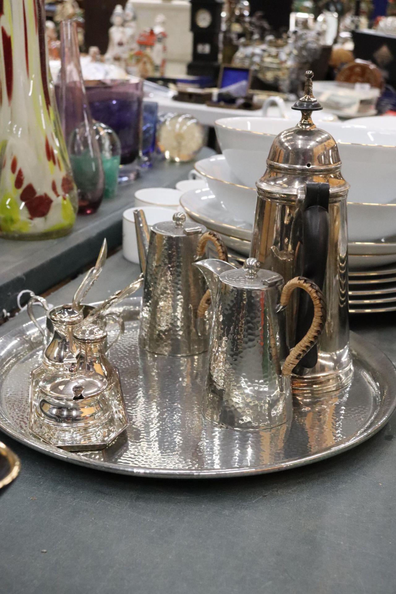 A PEWTER TRAY, COFFEE POT AND HOT WATER JUG, PLUS A SILVER PLATED COFFEE POT, CRUET SET, MUSTARD - Image 8 of 9