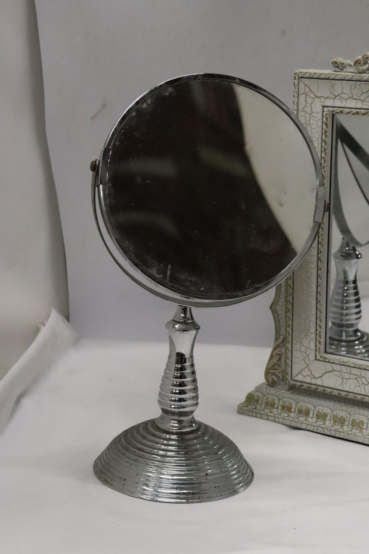 A DRESSING TABLE MIRROR AND A DOUBLE SIDED SHAVING MIRROR - Image 2 of 5