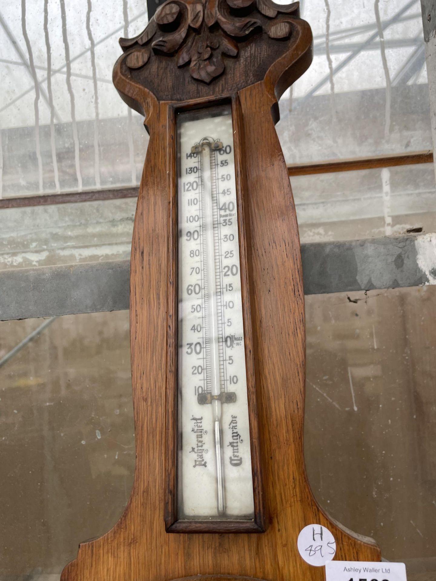 AN OAK CASED WALL BAROMETER - Image 3 of 3