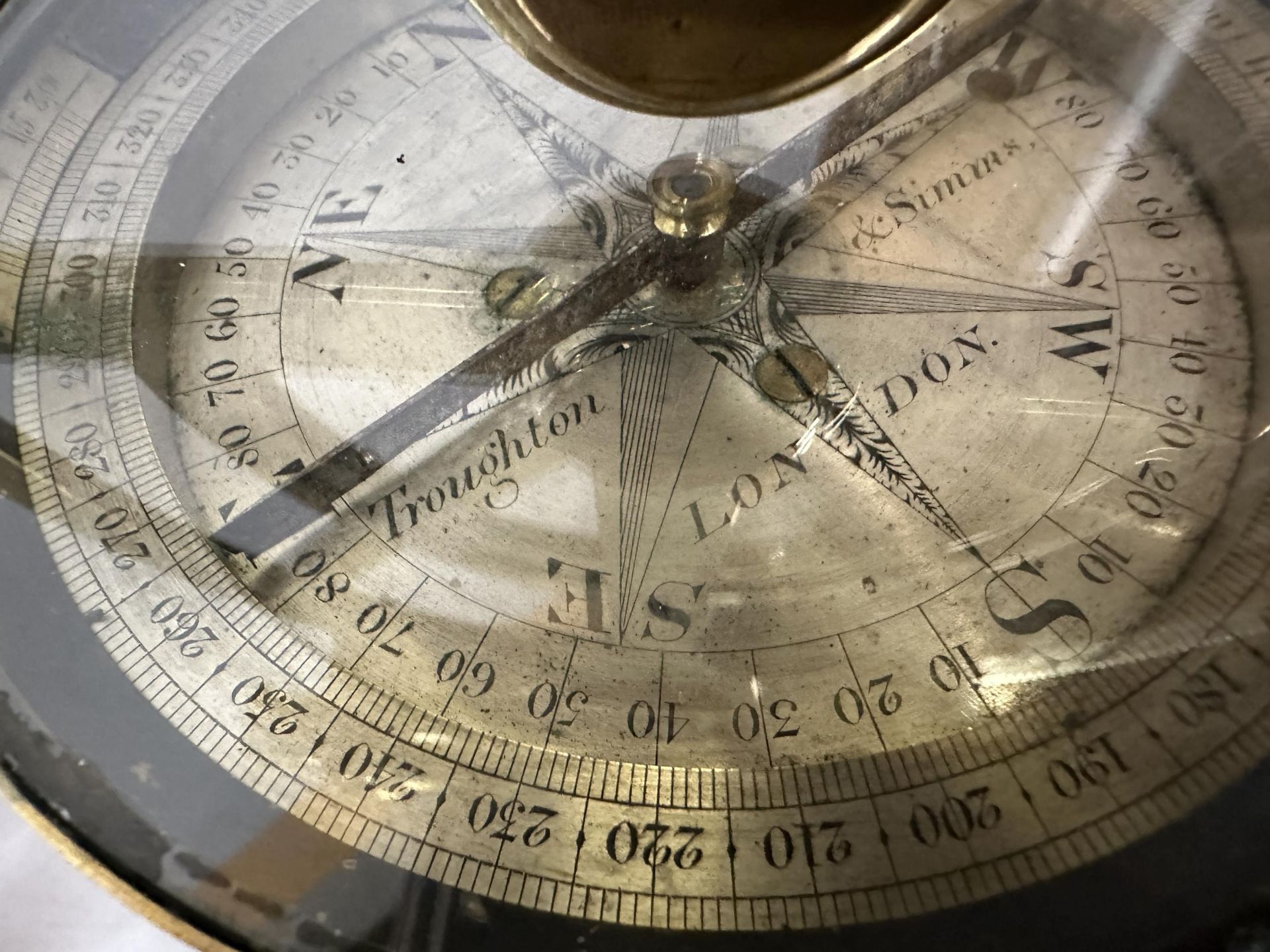 A GEODETIC ALTAZIMUTH LEVEL, BY TROUGTON AND SIMMS OF LONDON, WITH ORIGINAL BOX - Image 6 of 7