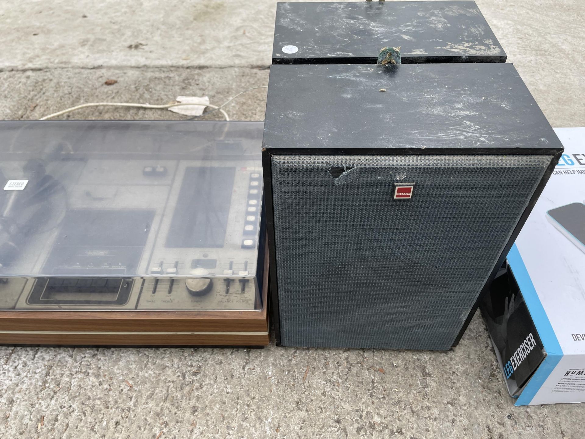 A SHARP RECORD PLAYER AND A PAIR OF SHARP SPEAKERS - Image 4 of 4