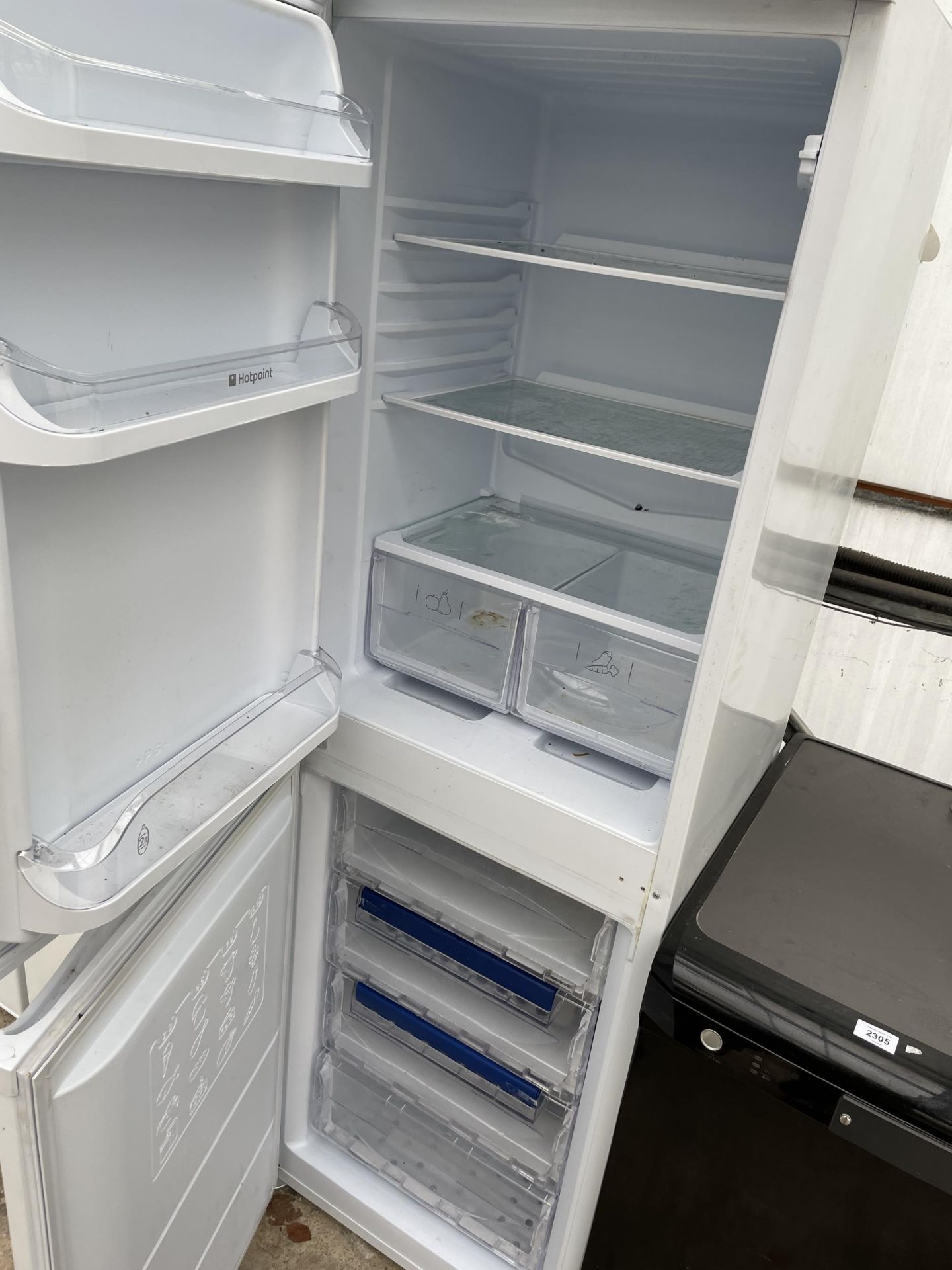 A TALL WHITE HOTPOINT UPRIGHT FRIDGE FREEZER - Image 2 of 2