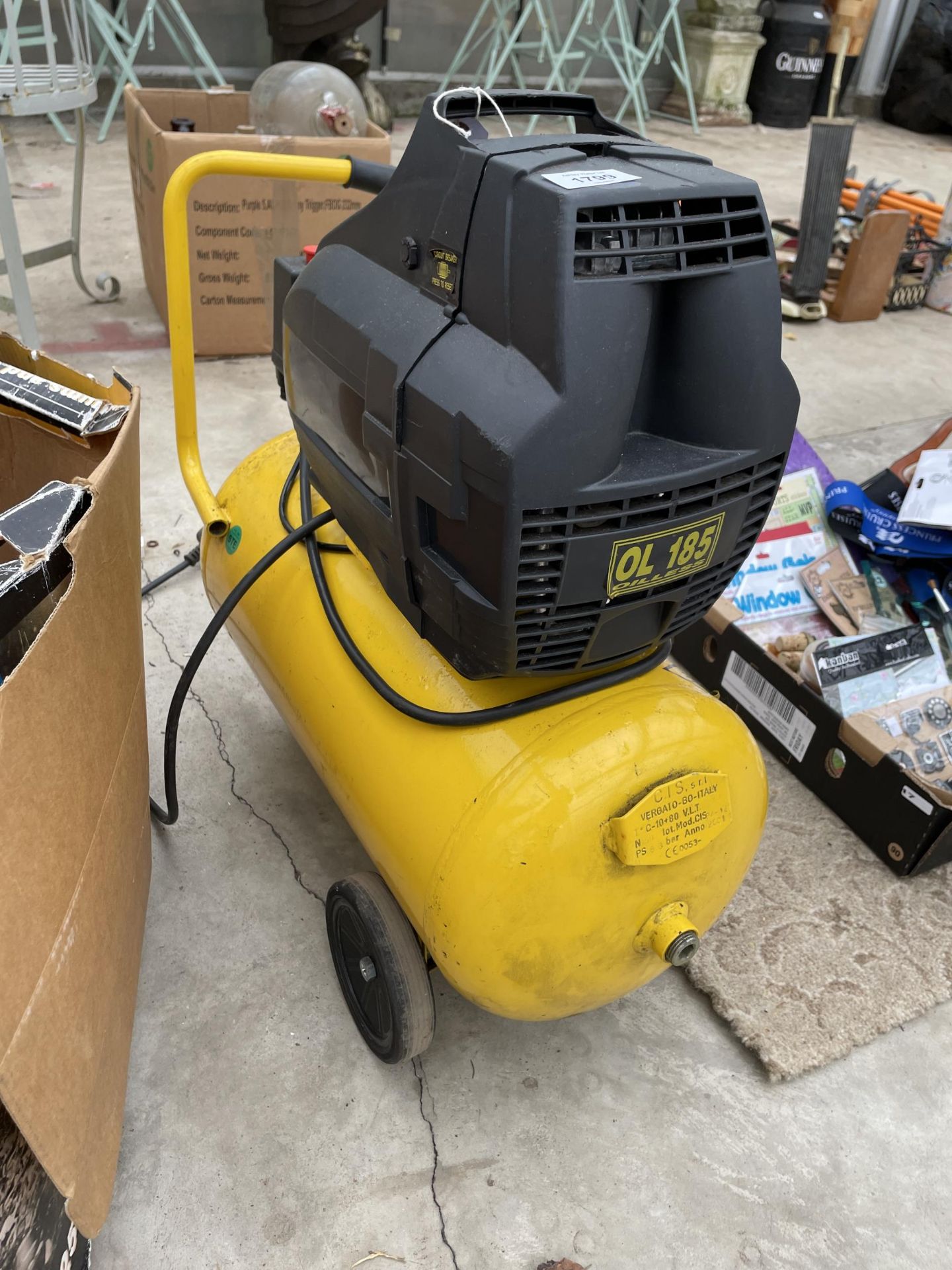 AN ELECTRIC WOLFAIR 1.5HP AIR COMPRESSOR - Image 2 of 2