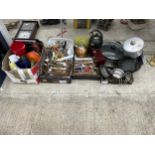 A LARGE ASSORTMENT OF KITCHEN ITEMS TO INCLUDE POTS AND PANS, FLAT WARE AND UTENSILS ETC