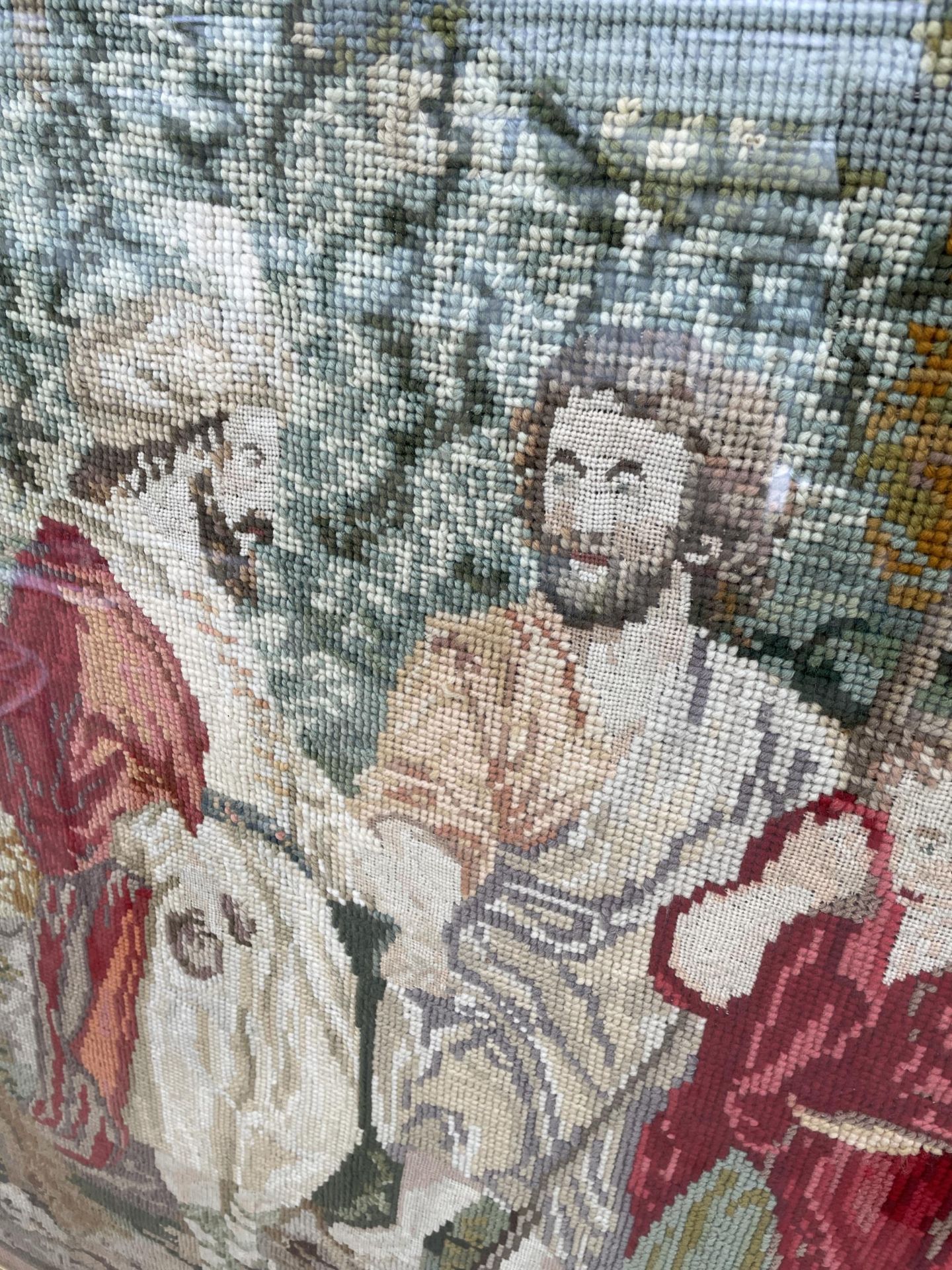 A LARGE WOODEN FRAMED TAPESTRY OF A RELIGIOUS SCENE (142CM x 119CM) - Image 5 of 8