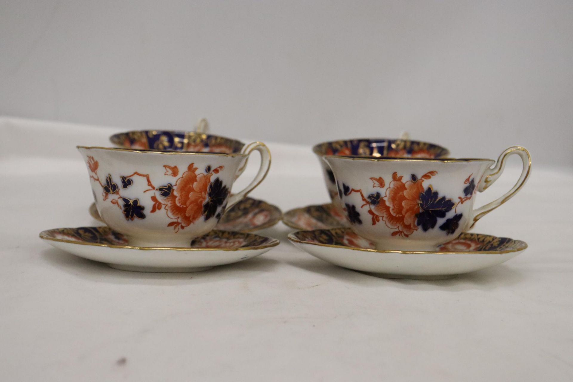 FOUR VINTAGE SHELLEY CUPS AND SAUCERS - Image 2 of 12