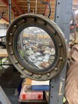 A VINTAGE STYLE CIRCULAR MIRROR, DIAMETER 42CM