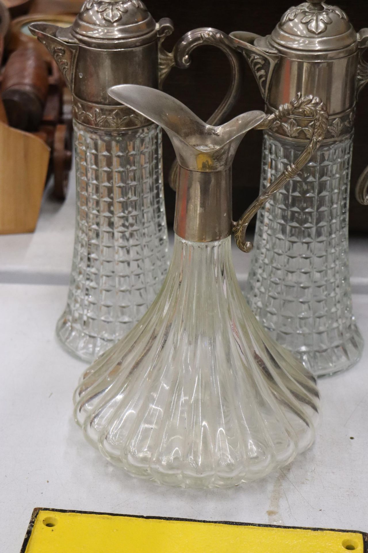 TWO VINTAGE CLARET JUGS WITH SILVER PLATED TOPS PLUS A BELL BOTTOM DECANTER MISSING FINIAL - Image 5 of 8
