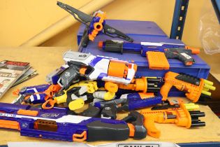 A QUANTITY OF NERF GUNS - 15 IN TOTAL