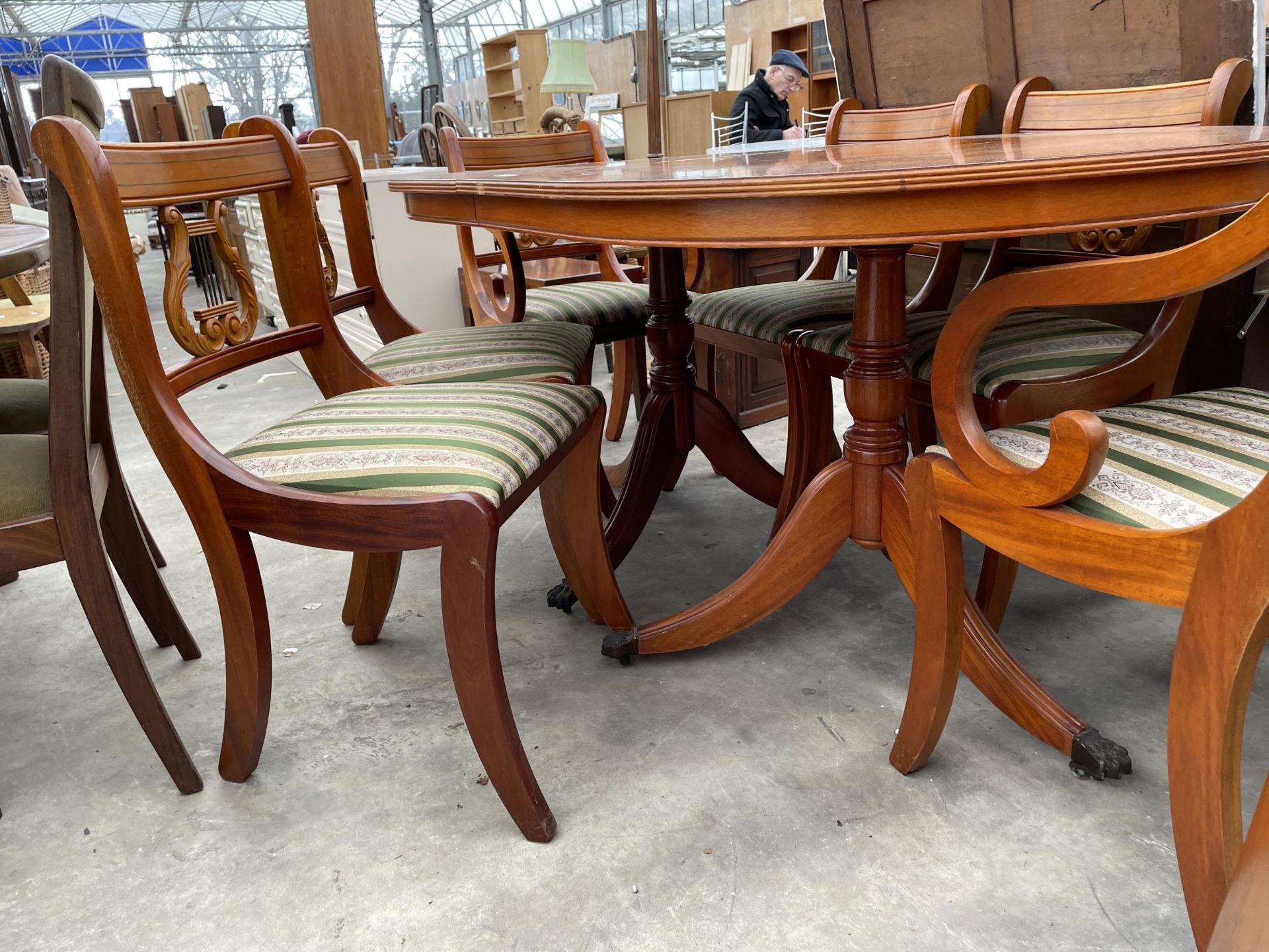 A YEW WOOD EXTENDING DINING TABLE 62" X 39" (LEAF 21.5") AND SIX LYRE BACK DINING CHAIRS ONE BEING A - Image 10 of 12