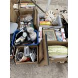 AN ASSORTMENT OF HOUSEHOLD CLEARANCE ITEMS