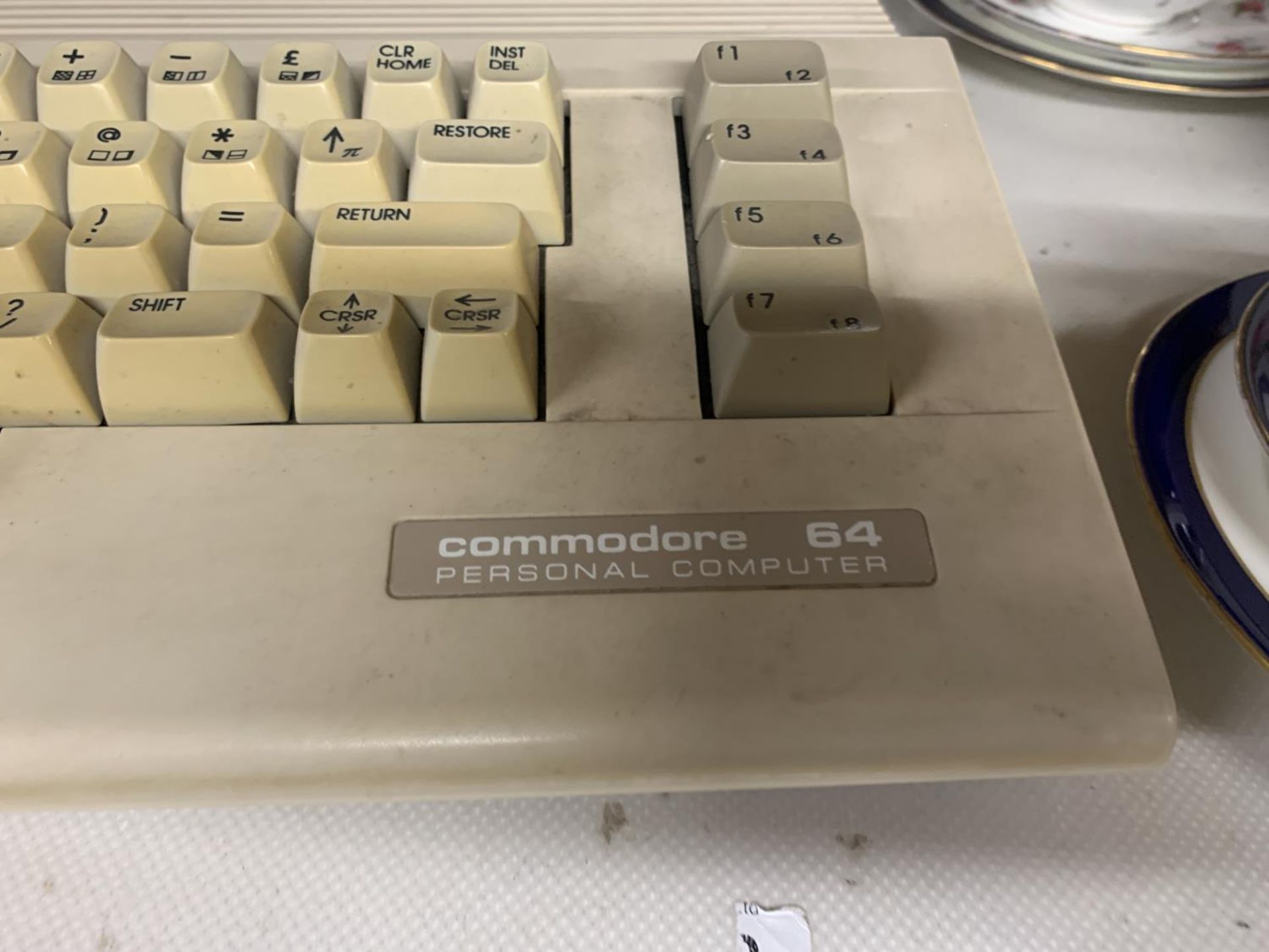 A COMMODORE 64 PERSONAL COMPUTER - Image 2 of 3