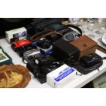 A QUANTITY OF VINTAGE CAMERAS TO INCLUDE CHINON, PANORAMA, FRANKA, OLYMPUS, ETC.,