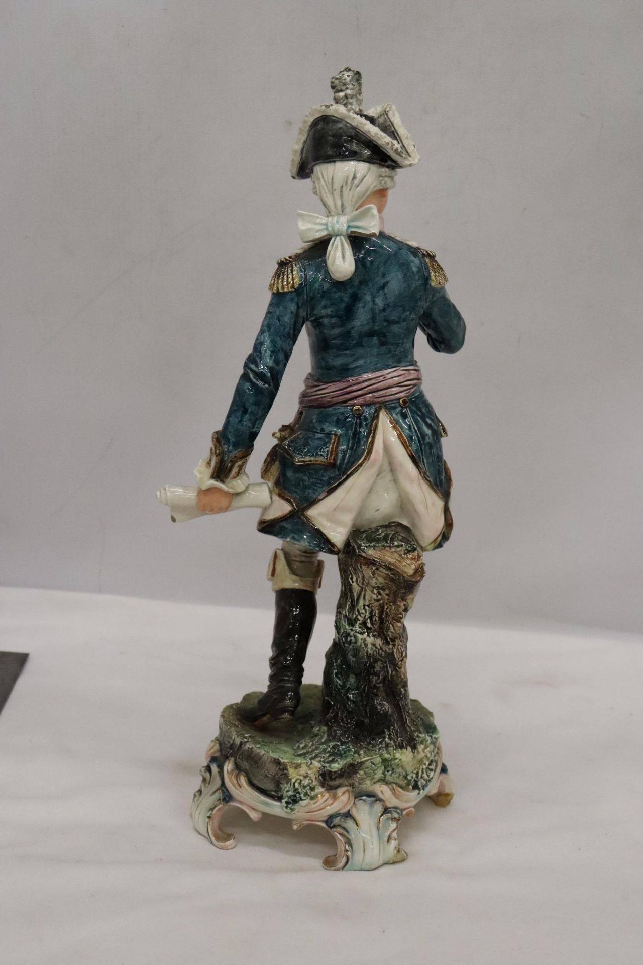 A ROYAL DUX BOHEMIA ADMIRAL NELSON FIGURE - Image 3 of 6
