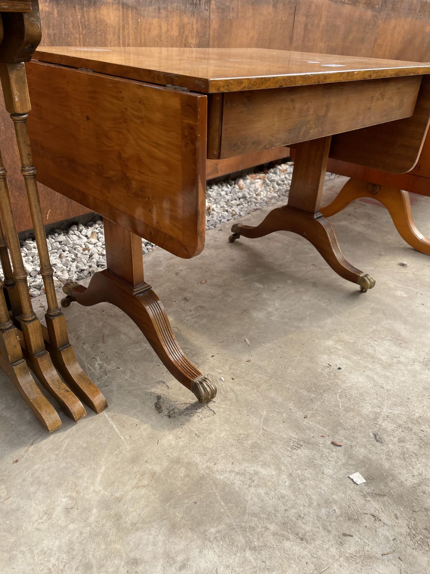 A YEW WOOD NEST OF THREE TABLES AND A MINIATURE YEW WOOD SOFA TABLE - Image 3 of 4