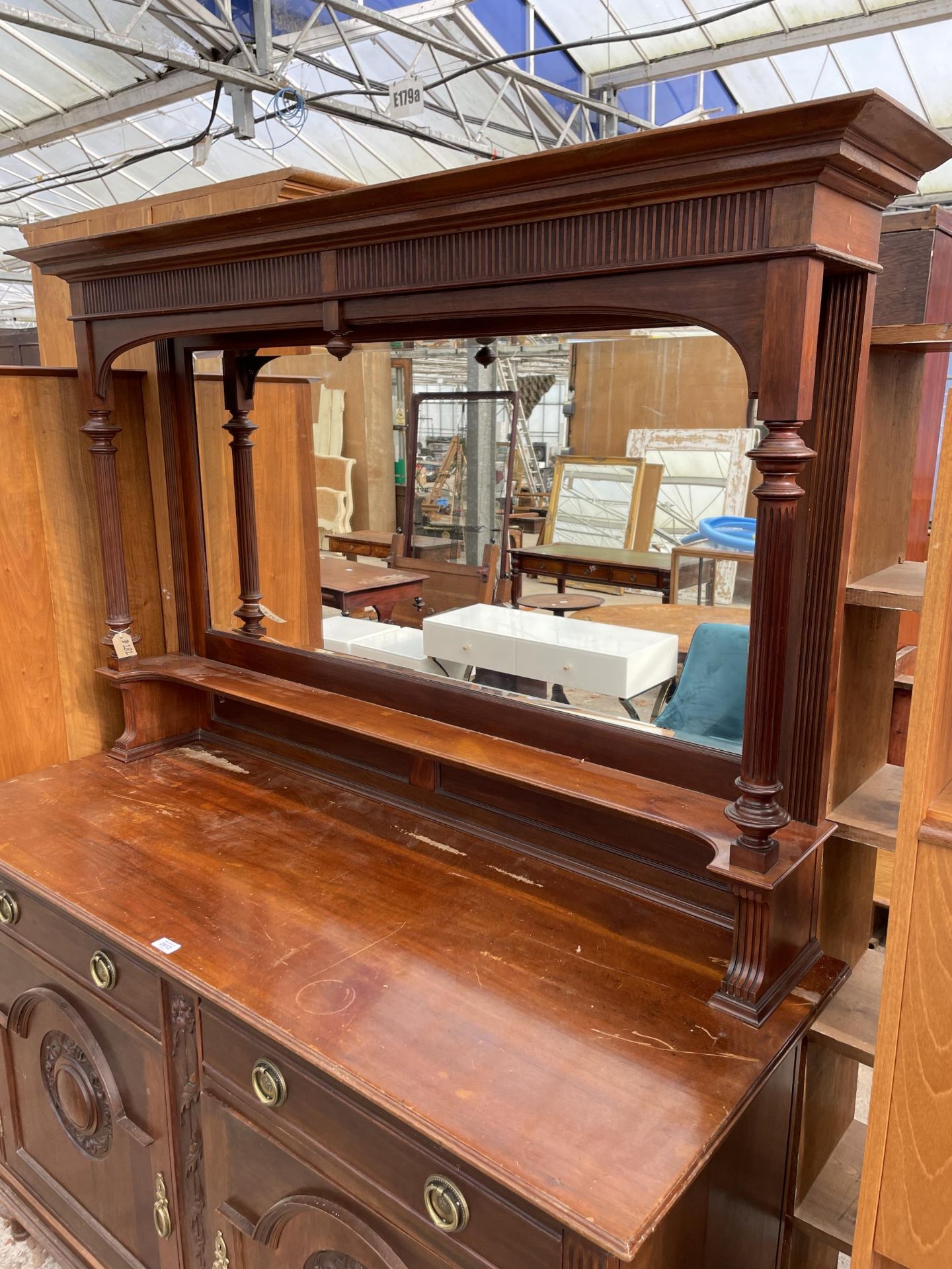 A LATE VICTORIAN MIRROR BACK SIDEBOARD WITH FLUTED COLUMNS AND CARVED PANEL DOORS TO BASE 62" WIDE - Image 2 of 8