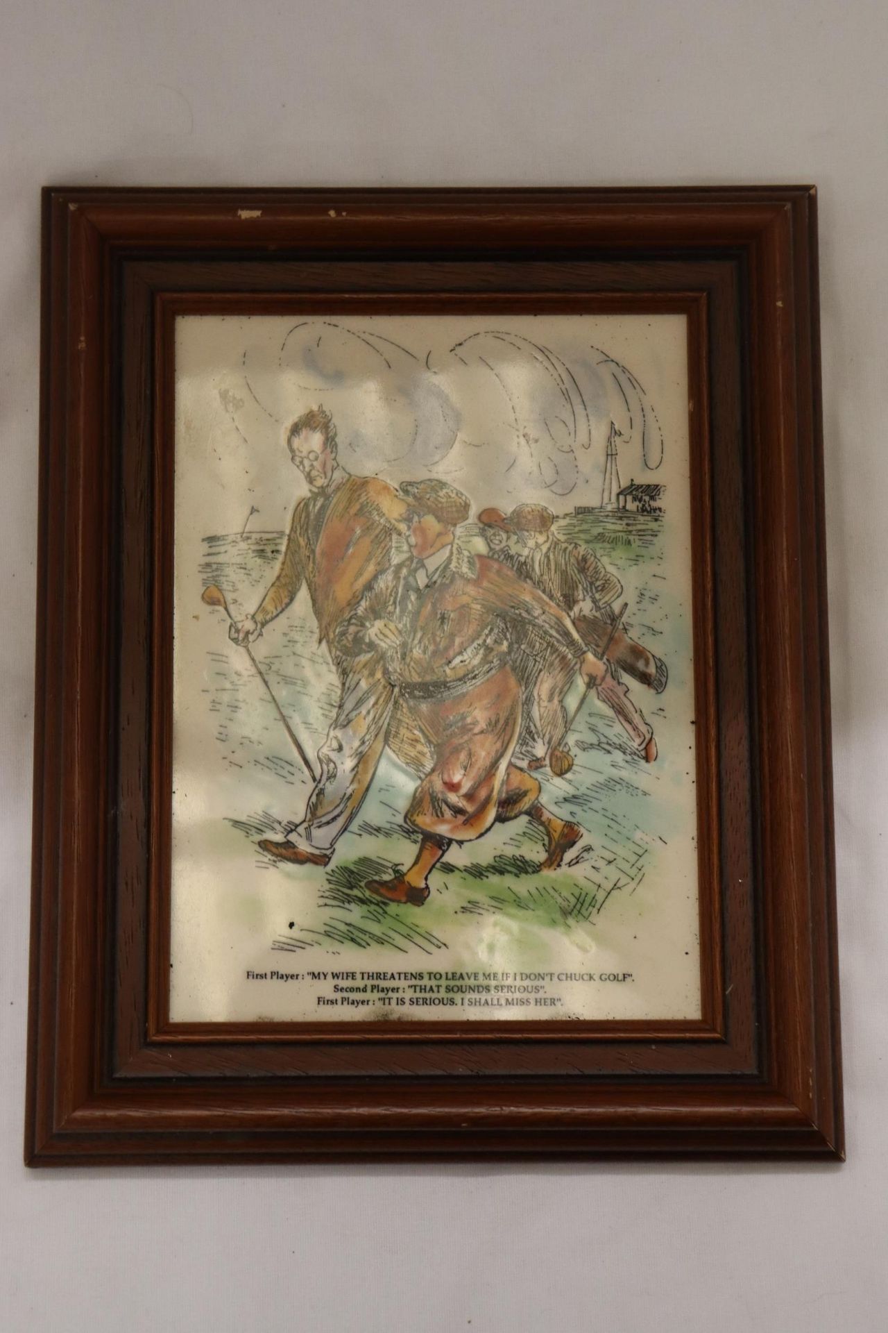 A 1930'S HUMOUROUS GOLF MOUNTED TILE - Bild 2 aus 6