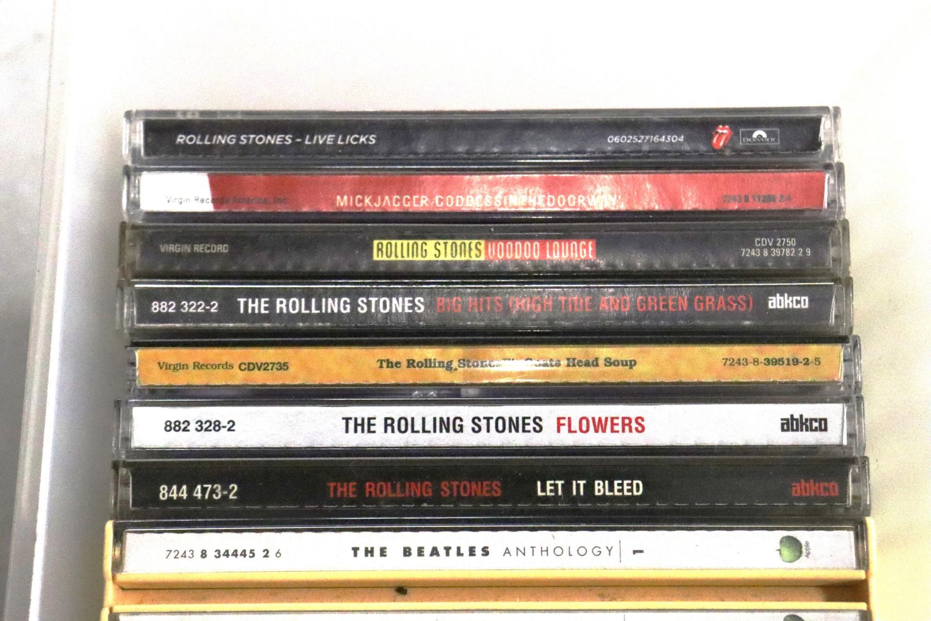 NINETEEN CD CLASSIC ALBUMS TO INCLUDE THE BEATLES, STONES, HENDRIX, ETC., - Image 2 of 4