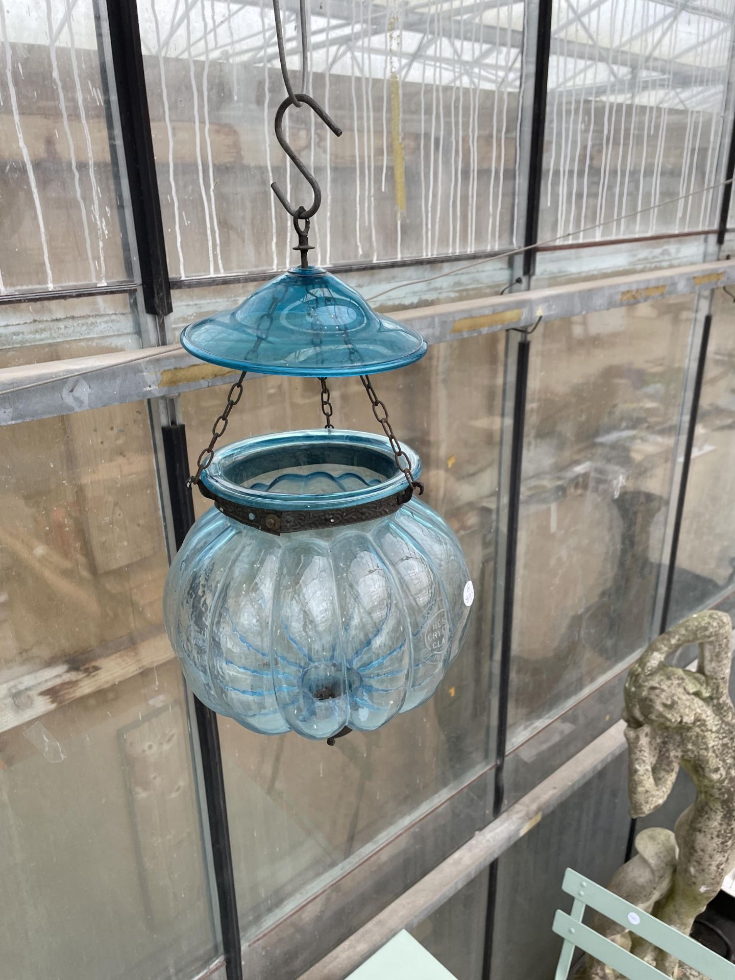 A BLUE GLASS HANGING CANDLE LANTERN MARKED 'VAL SYLAMBLRI BEST CRYSTAL GLASS MADE IN BELGIUM' - Image 4 of 4