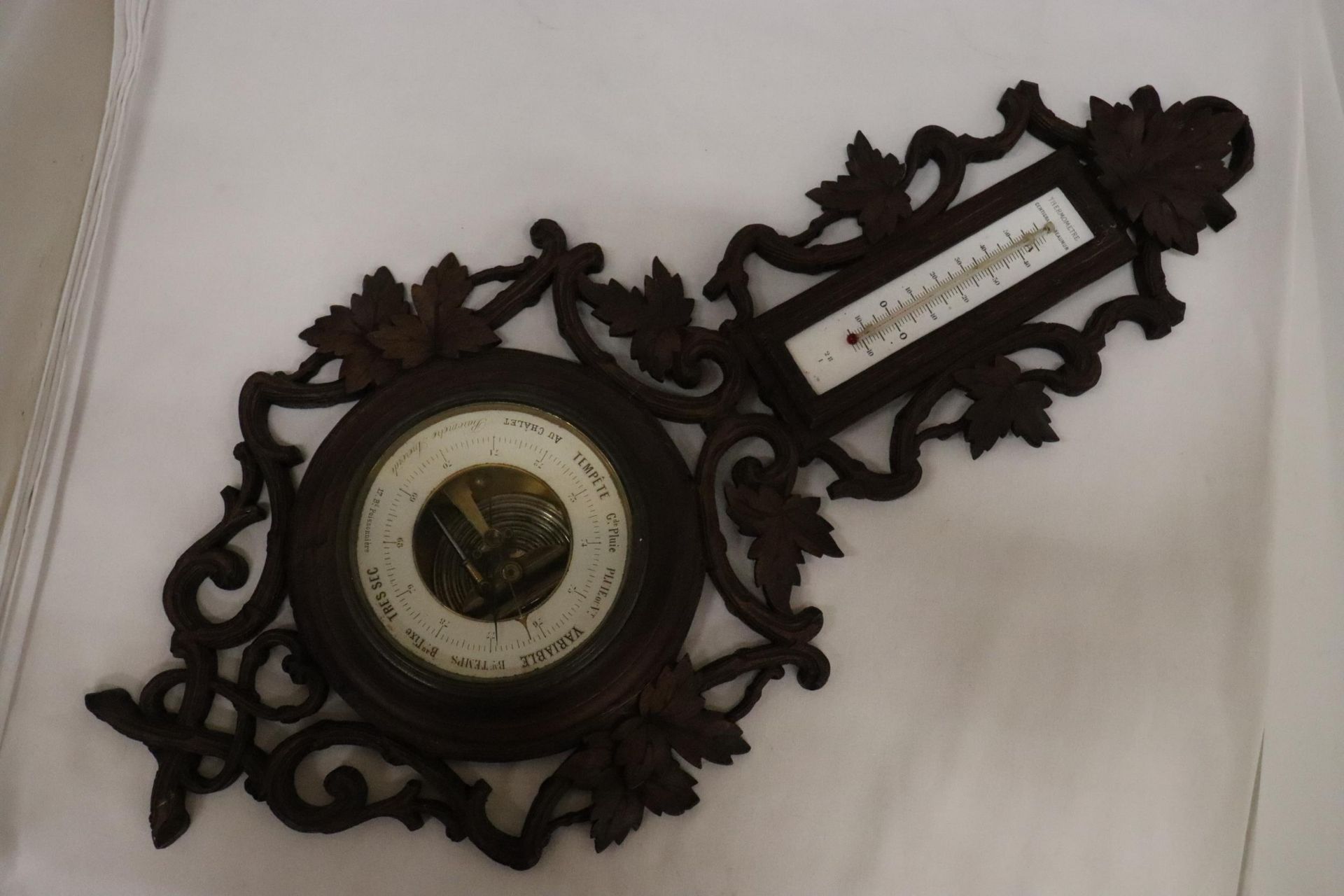 A CARVED WOODEN 19TH CENTURY FRENCH BAROMETER - Image 2 of 6