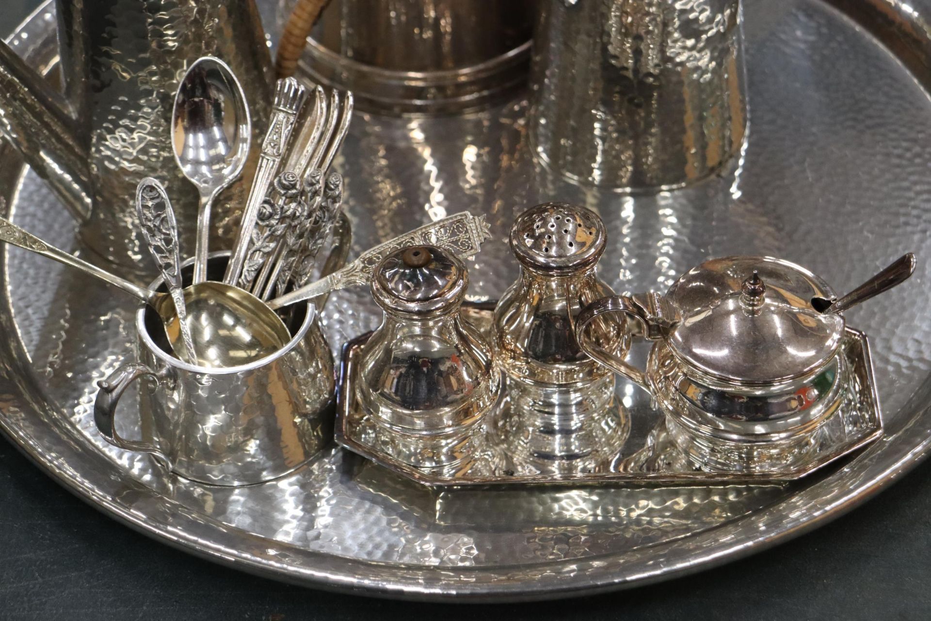 A PEWTER TRAY, COFFEE POT AND HOT WATER JUG, PLUS A SILVER PLATED COFFEE POT, CRUET SET, MUSTARD - Image 2 of 9