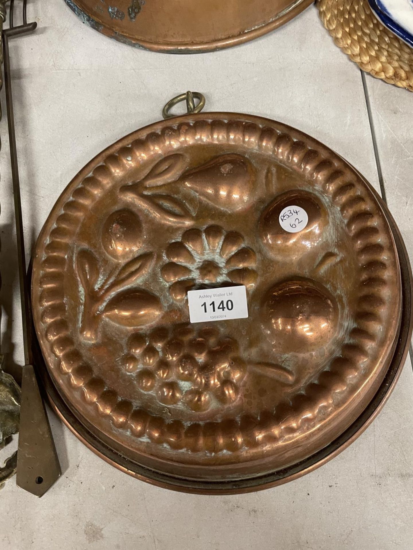 TWO LARGE, ANTIQUE, DECORATIVE FRENCH COPPER FRUIT TART MOULDS - Image 3 of 4