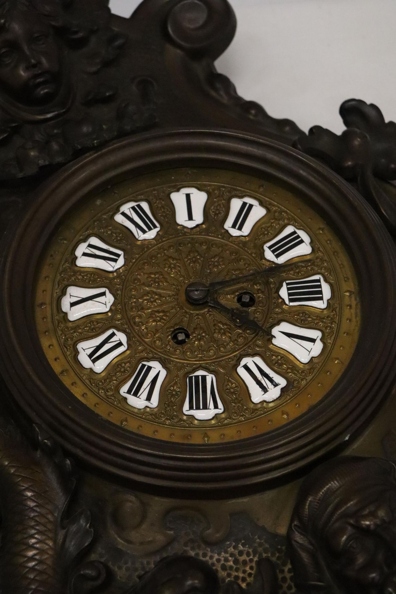 A BRONZE CLOCK WITH NEPTUNE AND DOLPHIN DECORATION - Image 2 of 5