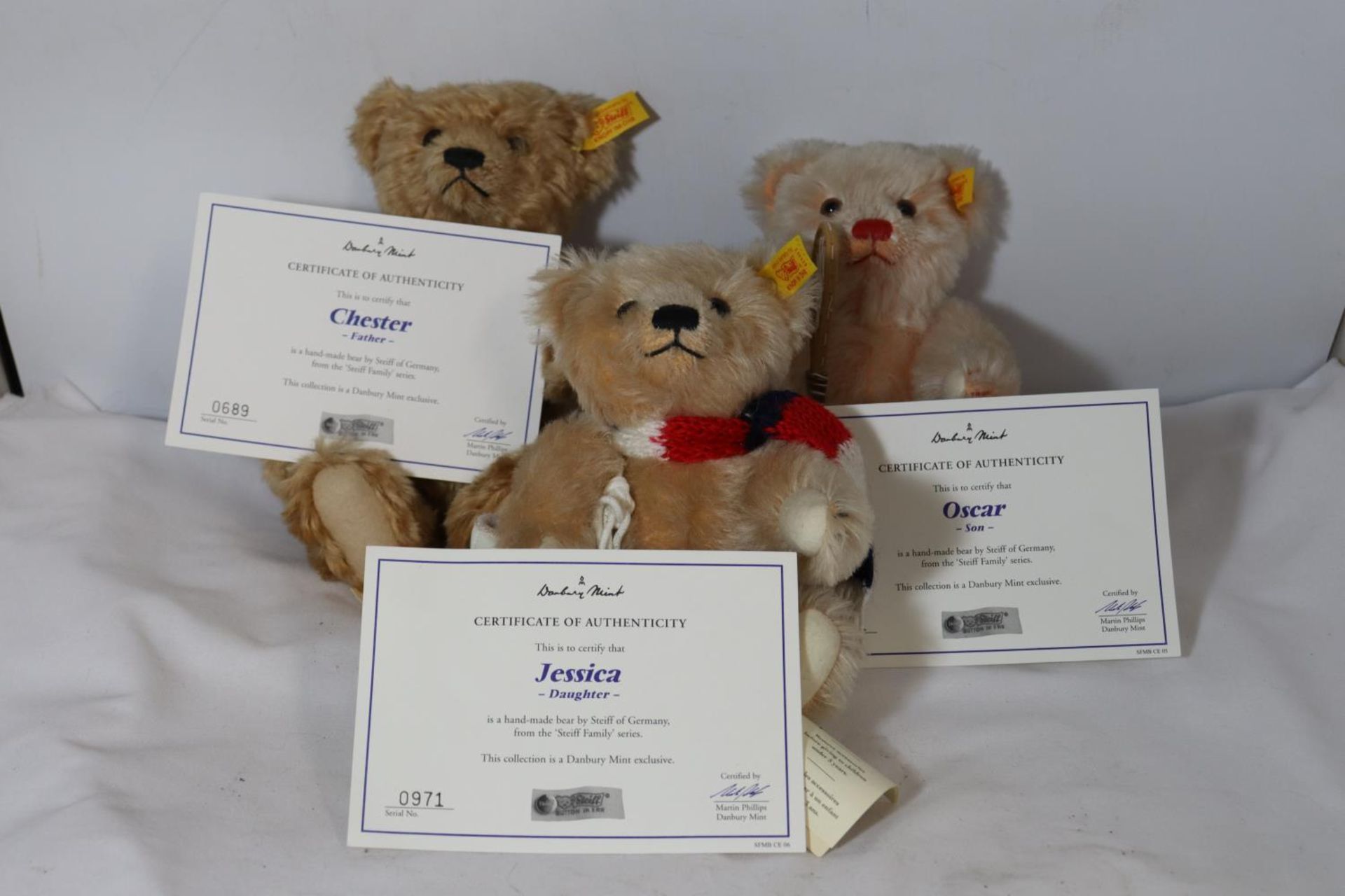 THREE STEIFF FAMILY BEARS COMPRISING OF JESSICA (DAUGHTER), CHESTER (FATHER) AND OSCAR (SON)