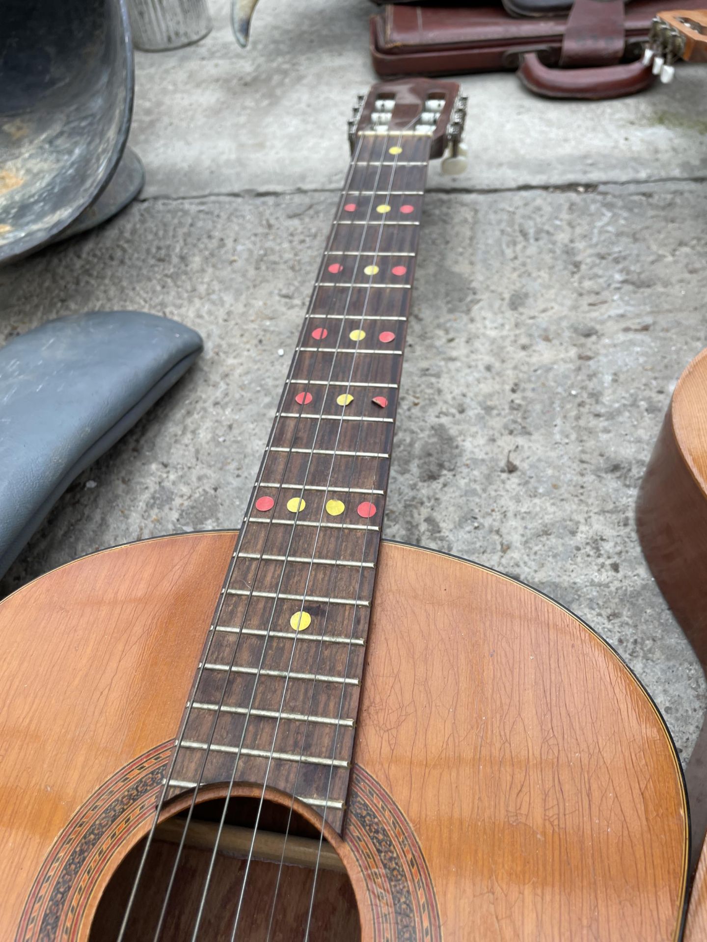 TWO ACOUSTIC GUITARS TO INCLUDE A BM CLASSICO ETC - Image 2 of 3