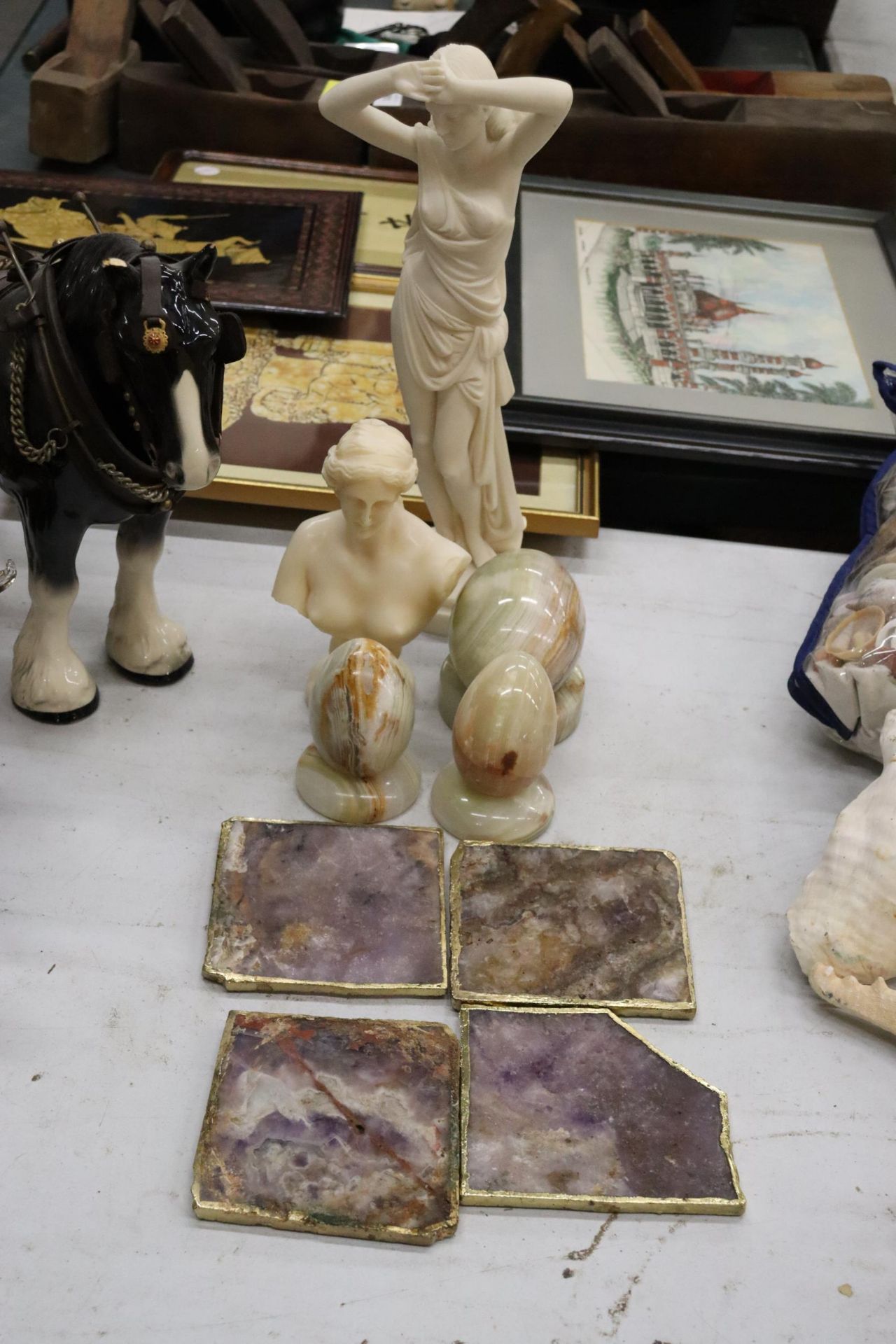 TWO CLASSICAL FIGURES, ONYX EGGS AND COASTERS
