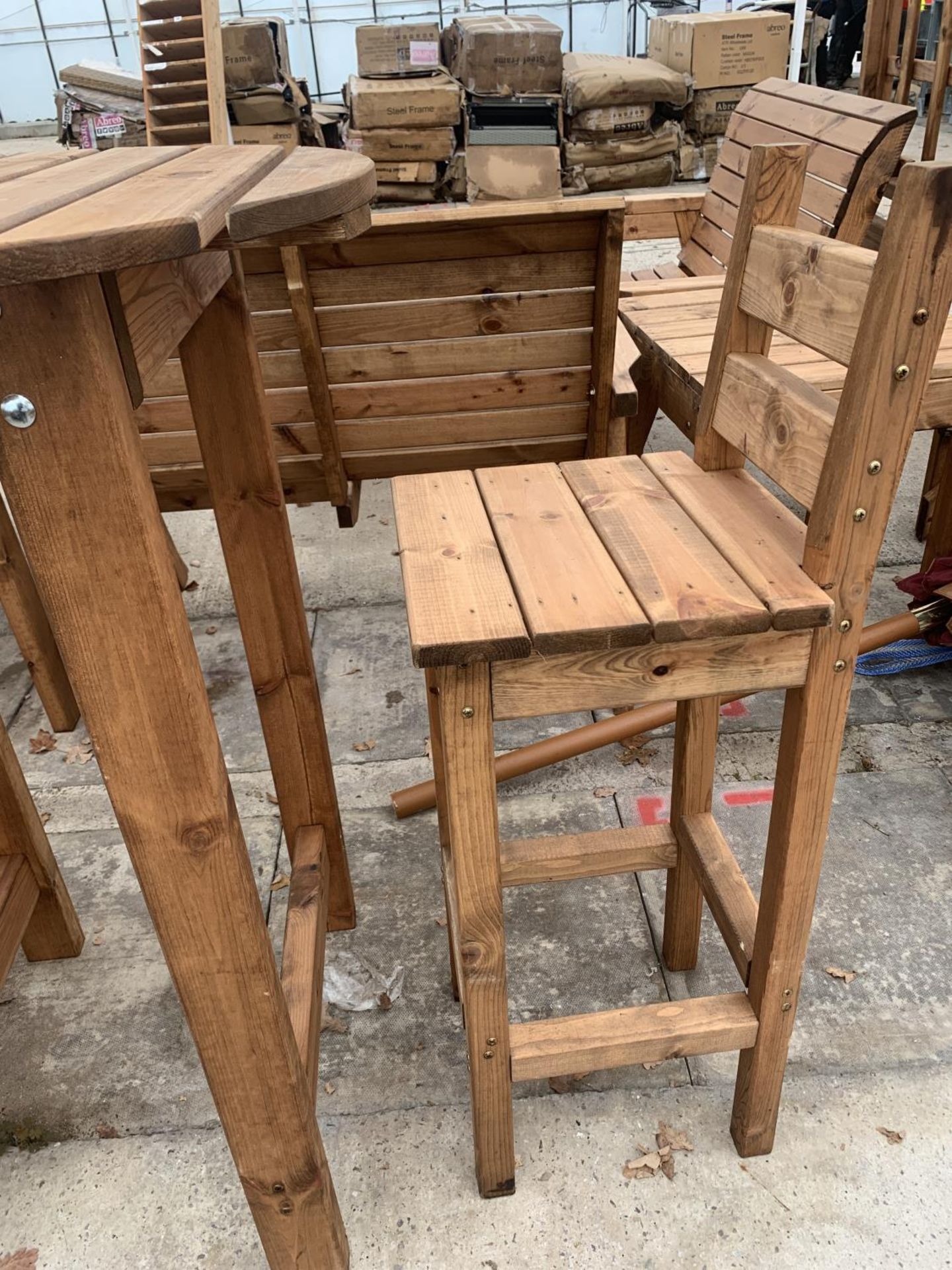 AN AS NEW EX DISPLAY CHARLES TAYLOR GARDEN FURNITURE BAR TABLE WITH TWO HIGH CHAIRS + VAT - Image 4 of 4