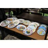 A COLLECTION OF TOURIST CABINET PLATES - 17 IN TOTAL