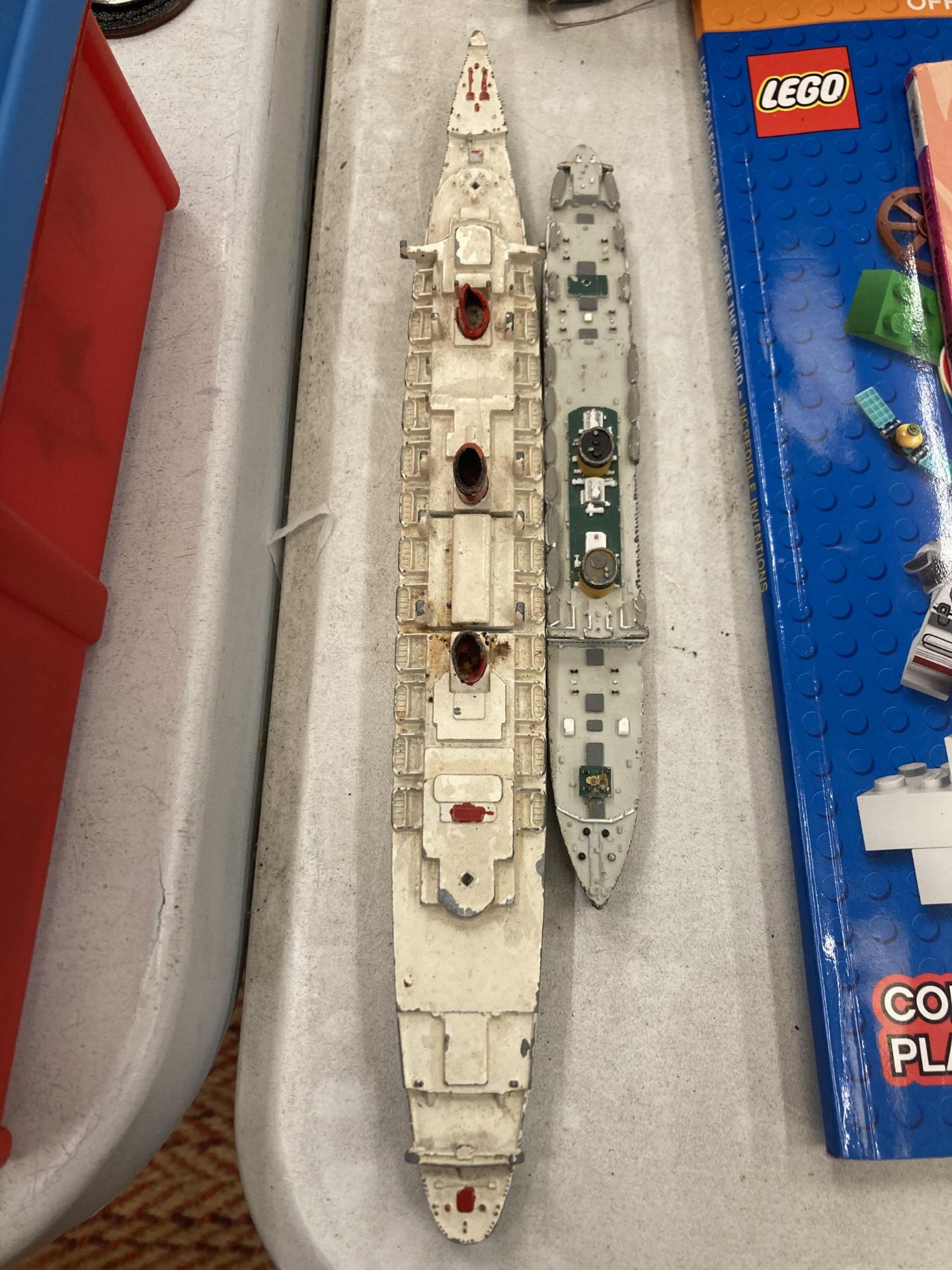 TWO VINTAGE DIE-CAST SHIPS QUEEN MARY AND BRITANNIC - Image 2 of 2
