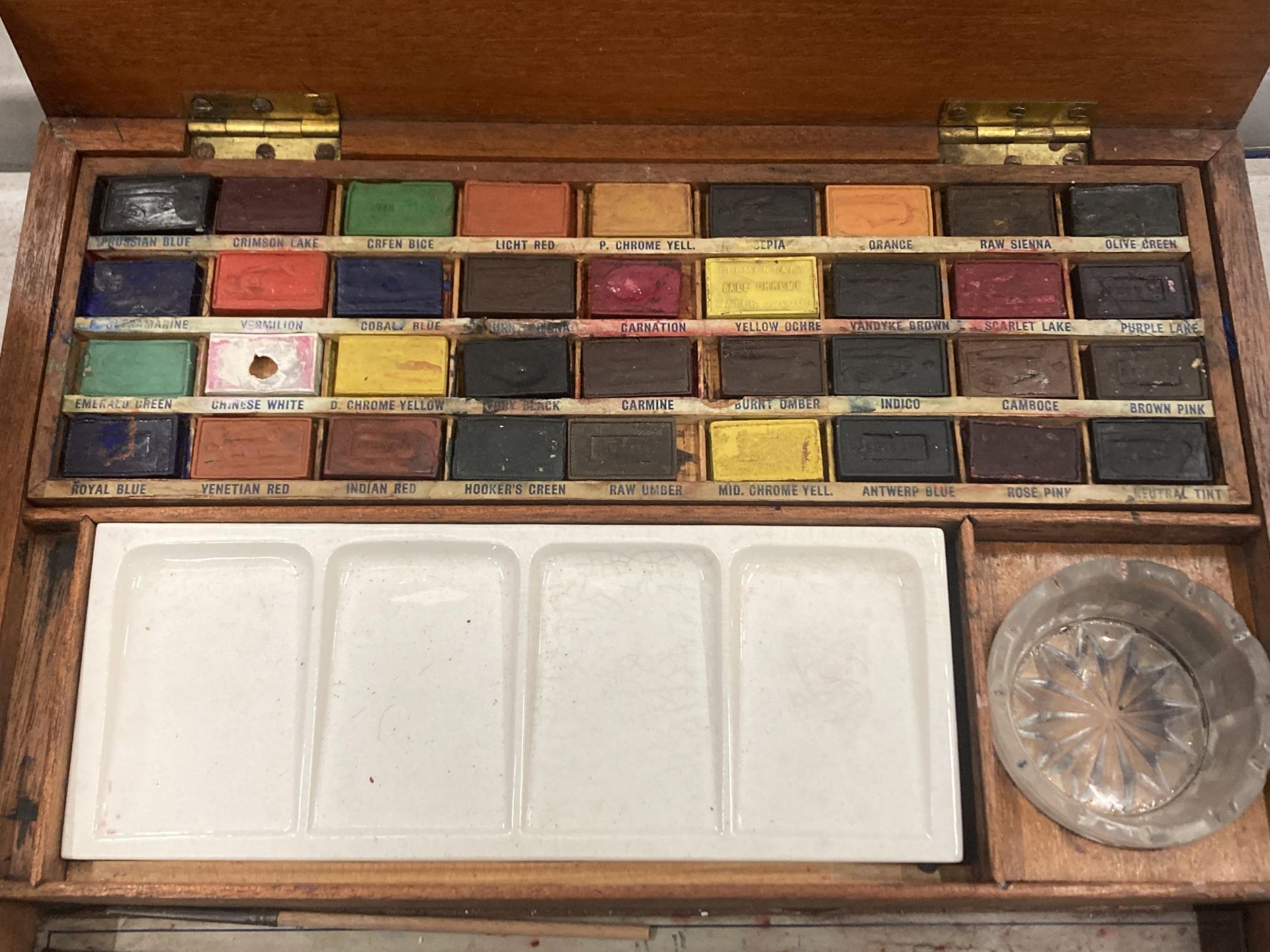 A REEVES AND SONS LIMITED CHILDREN'S WATER COLOUR BOX WITH ACCESSORIES - Bild 5 aus 5