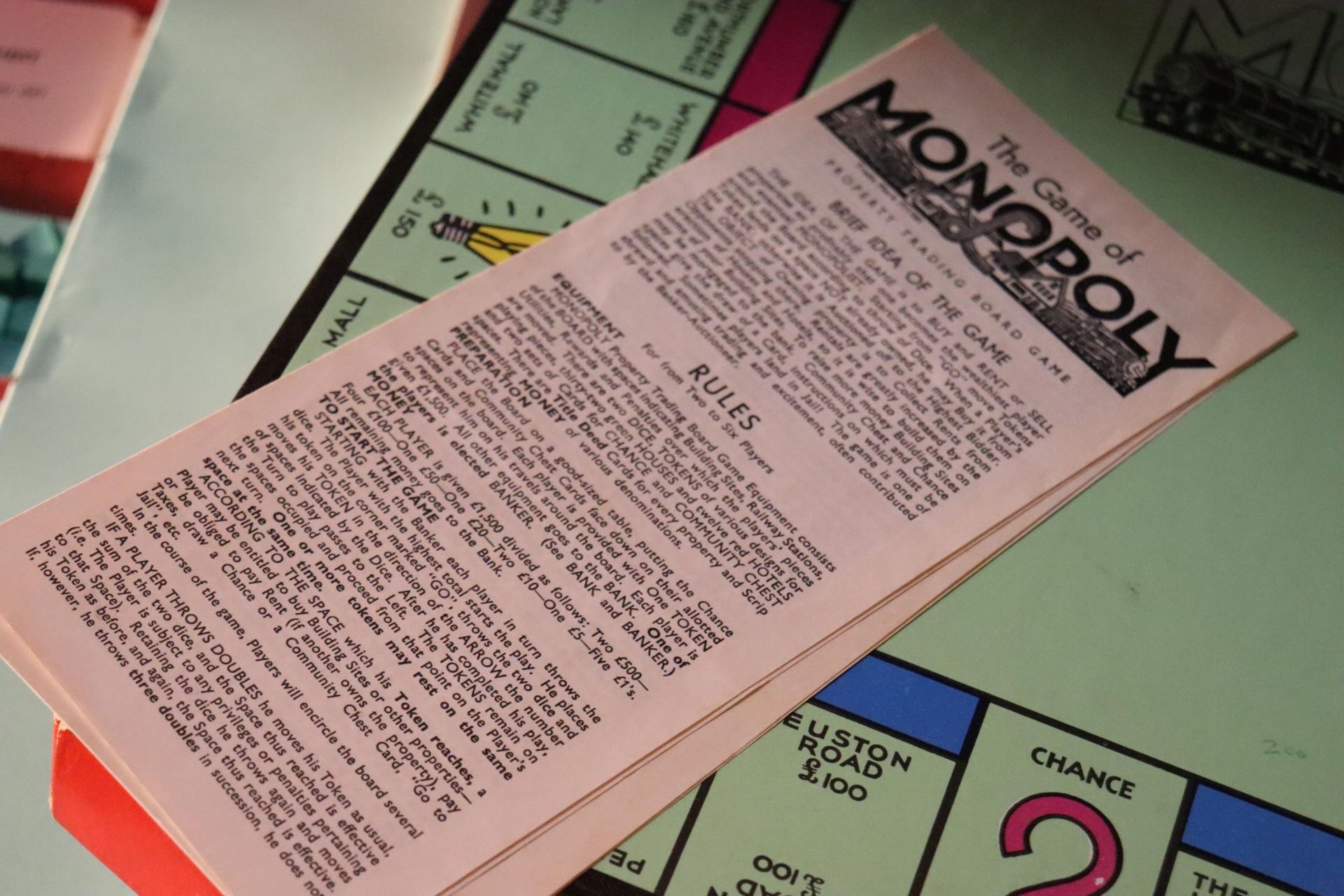 TWO VINTAGE GAMES TO INCLUDE MONOPOLY AND DRAUGHTS - Image 8 of 8