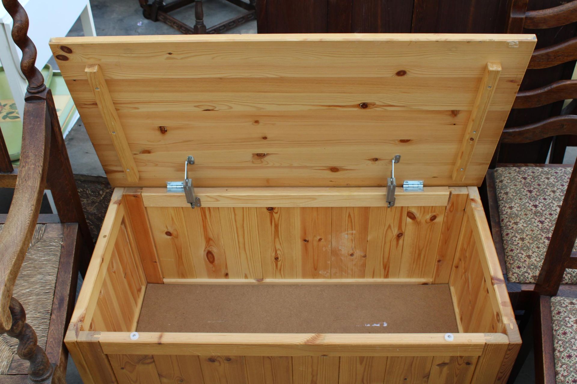 A PINE BLANKET CHEST 34" WIDE - Image 2 of 2