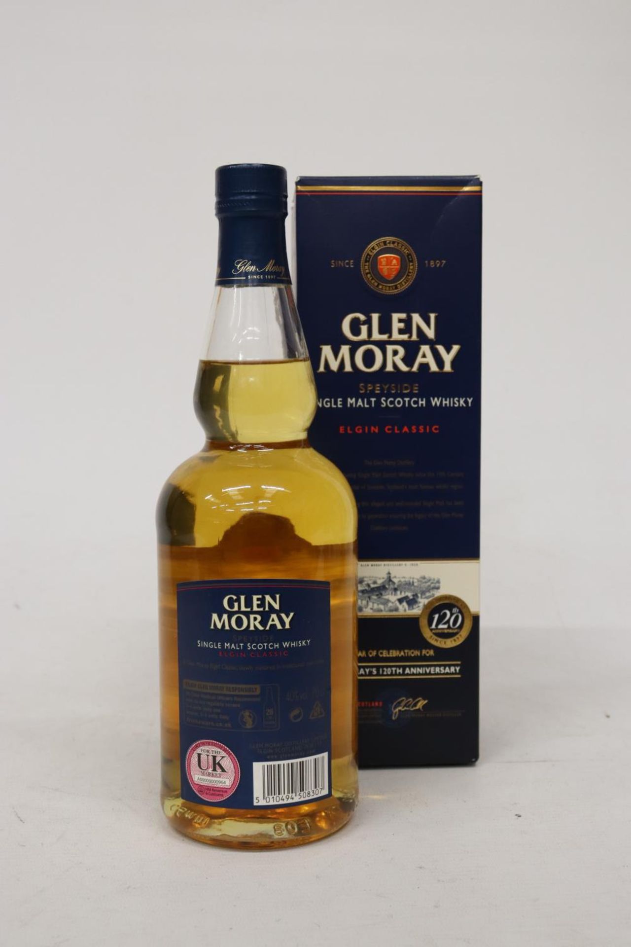 A BOTTLE OF GLEN MORAY SPEYSIDE ELGIN CLASSIC WHISKY, BOXED - Image 2 of 7