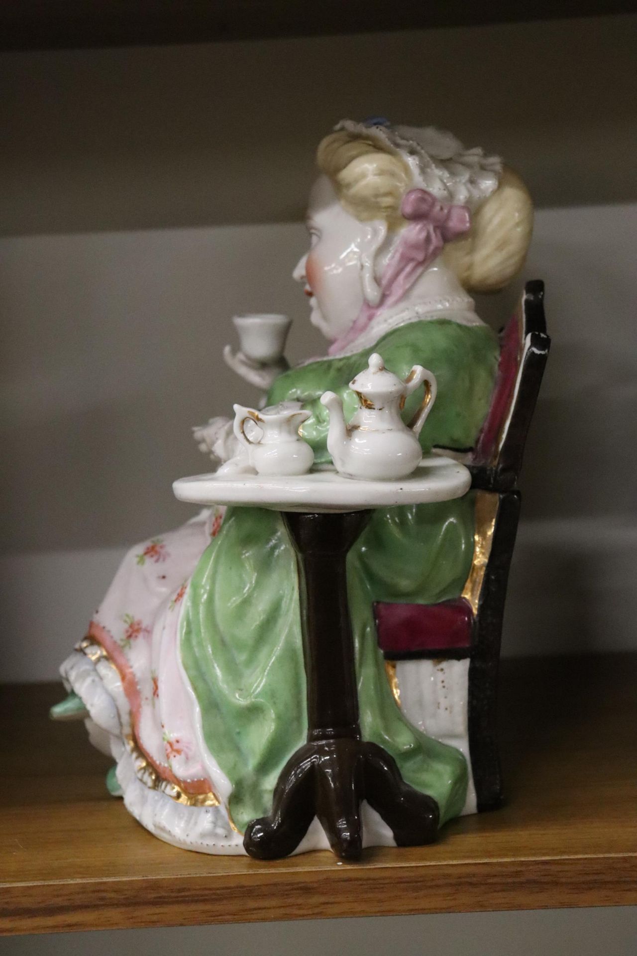 TWO VINTAGE ORIGINAL GERMAN TOBACCO JARS, A MAN AND A LADY WITH A CUP OF TEA, GOOD COLOURS, JOHN - Image 8 of 11