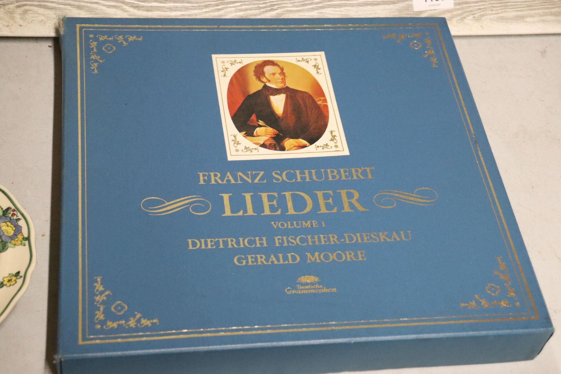 A COLLECTION OF CLASSICAL BOXED VINYL LPS TO INCLUDE BEETHOVEN EDITION, ANTONIO VIVALDI, FRANZ - Image 7 of 7