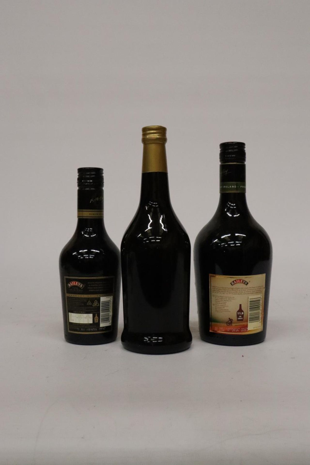 THREE BOTTLES OF CREAM LIQUEUR TO INCLUDE BAILEYS AND LIQUEURS DE MARQUIS - Image 2 of 3