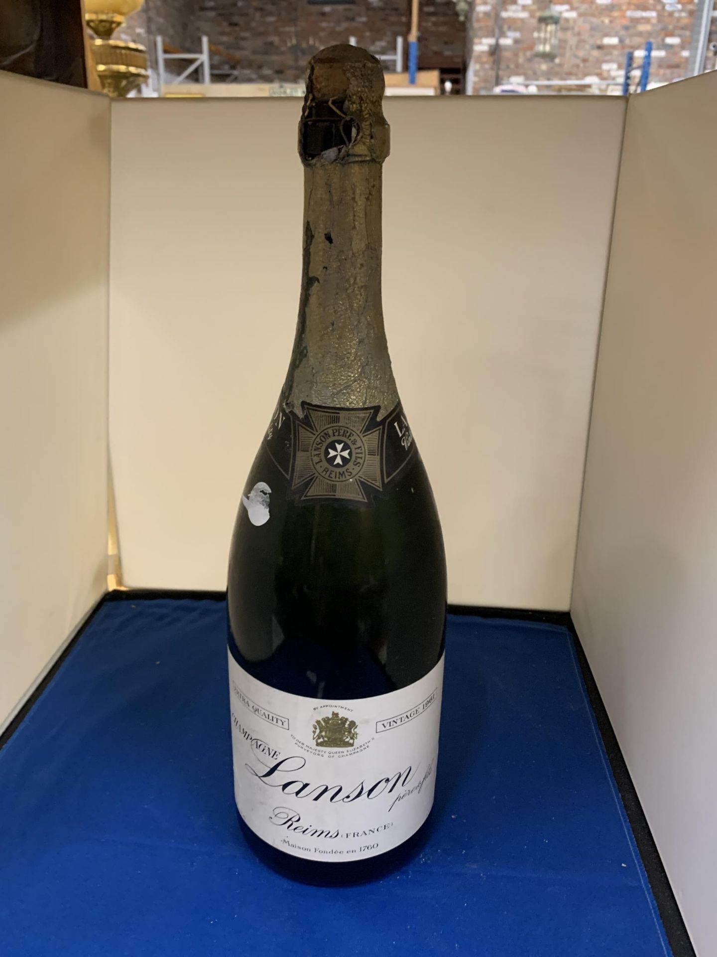 A MAGNUM OF 1961 LANSON REIMS BRUT CHAMPAGNE