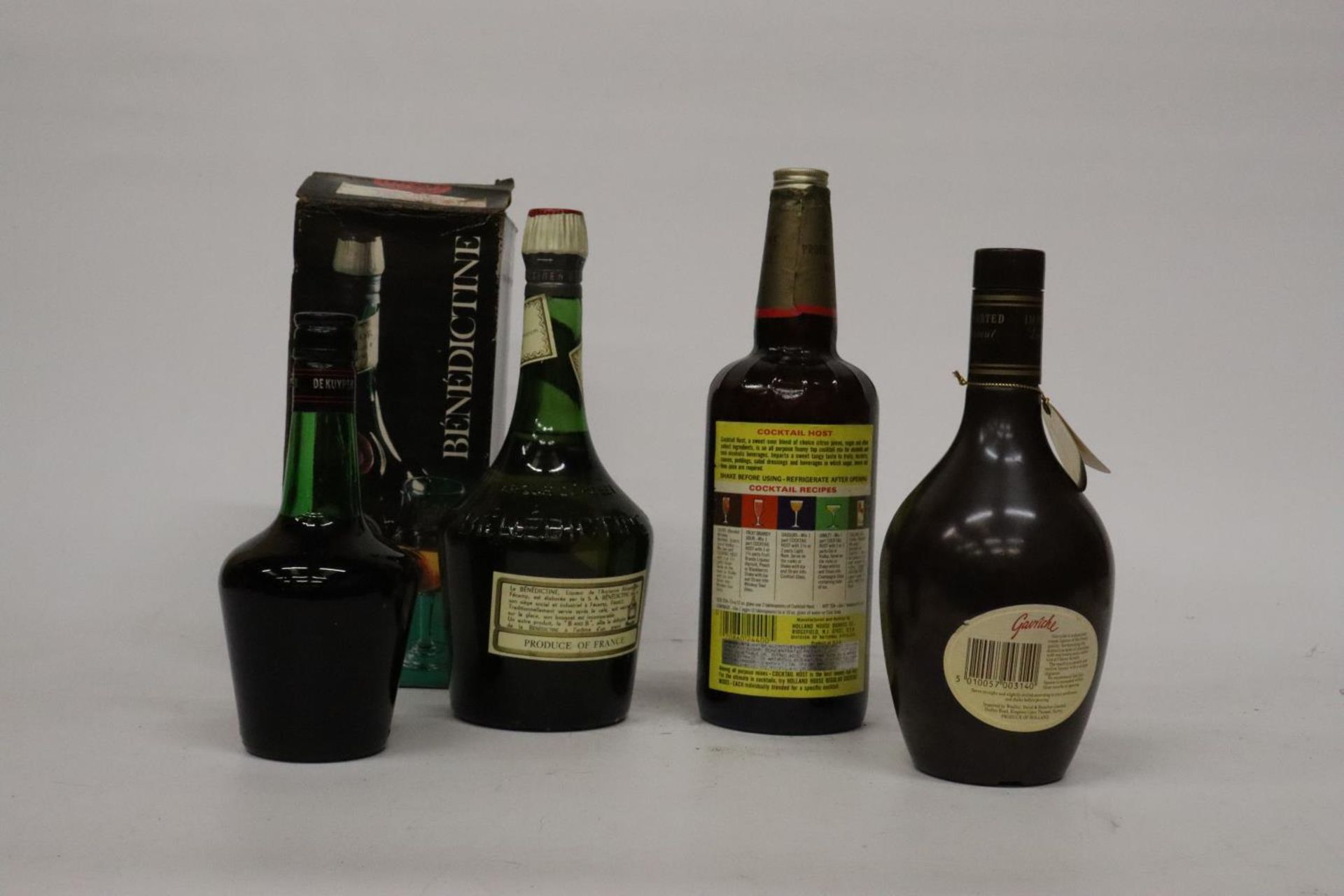 FOUR VARIOUS BOTTLES OF SPIRITS TO INCLUDE A 75CL BOTTLE OF BENEDICTINE LIQUOR, A BOTTLE OF GAVRICHE - Image 2 of 2