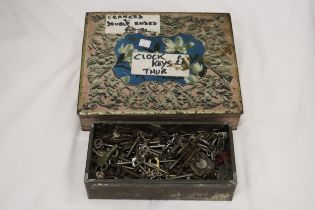 A LARGE QUANTITY OF VINTAGE FURNITURE AND CLOCK KEYS