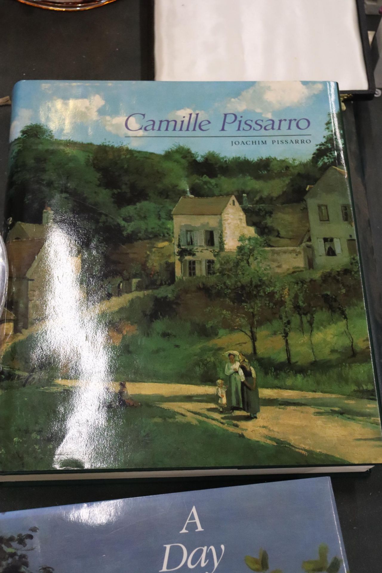 FOUR HARDBACK ART THEMED BOOKS TO INCLUDE CONSTABLE, AELBERT CUYP, A DAY IN THE COUNTRY AND - Bild 5 aus 6