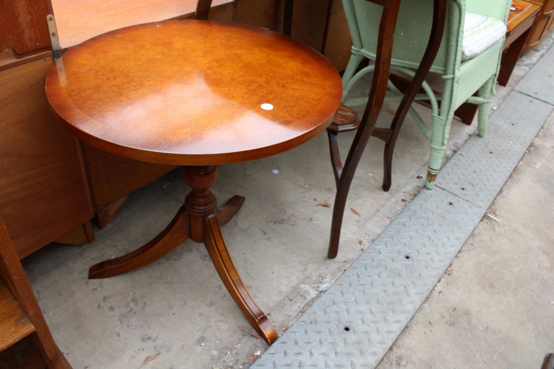 A LLOYD LOOM STYLE BEDROOM CHAIR, TWO TIER OCCASIONAL TABLE AND MODERN TRIPOD TABLE - Image 2 of 3