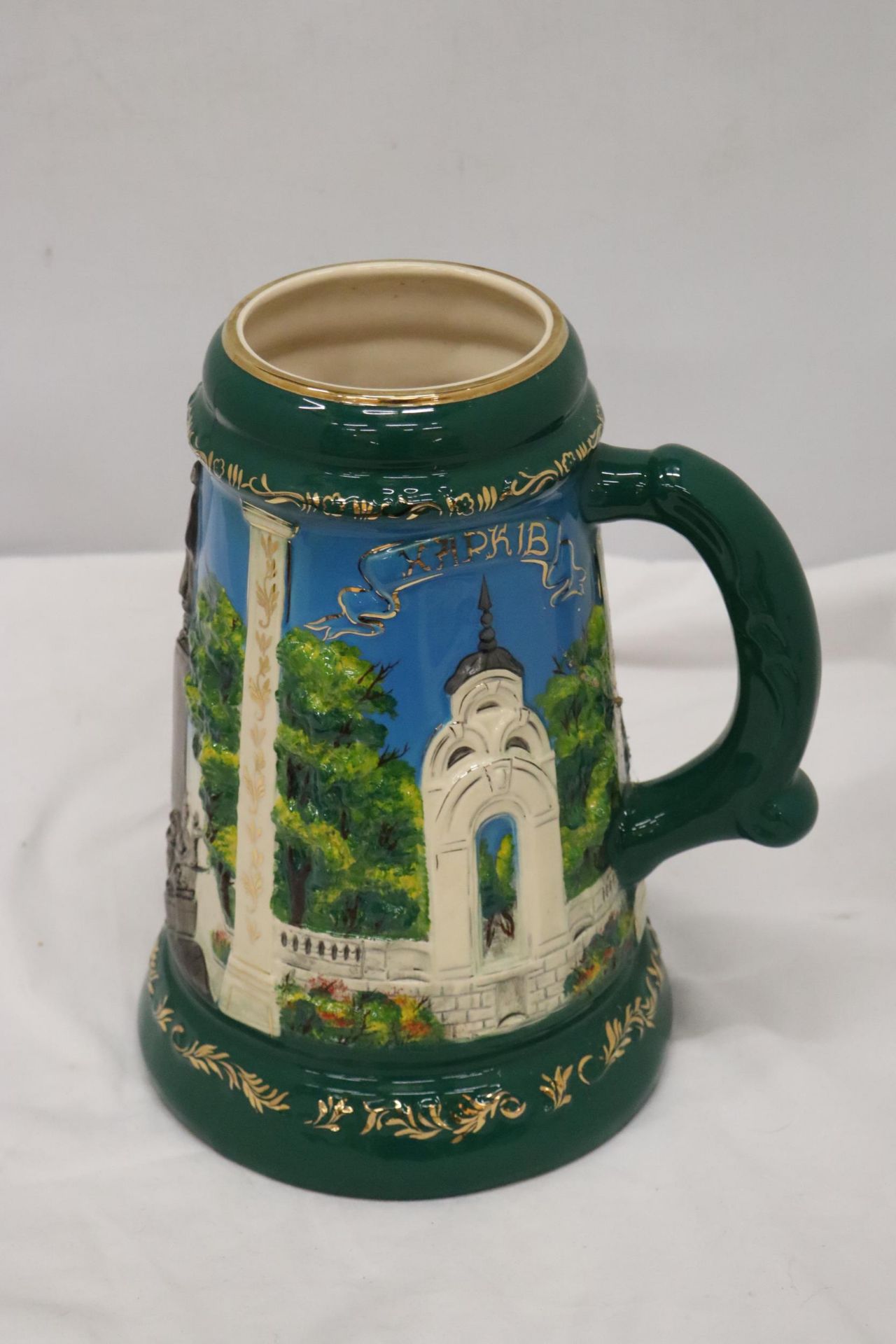 A LARGE TANKARD WITH EMBOSSED DECORATION, MADE IN THE UKRAINE, HEIGHT 28CM - Image 2 of 7