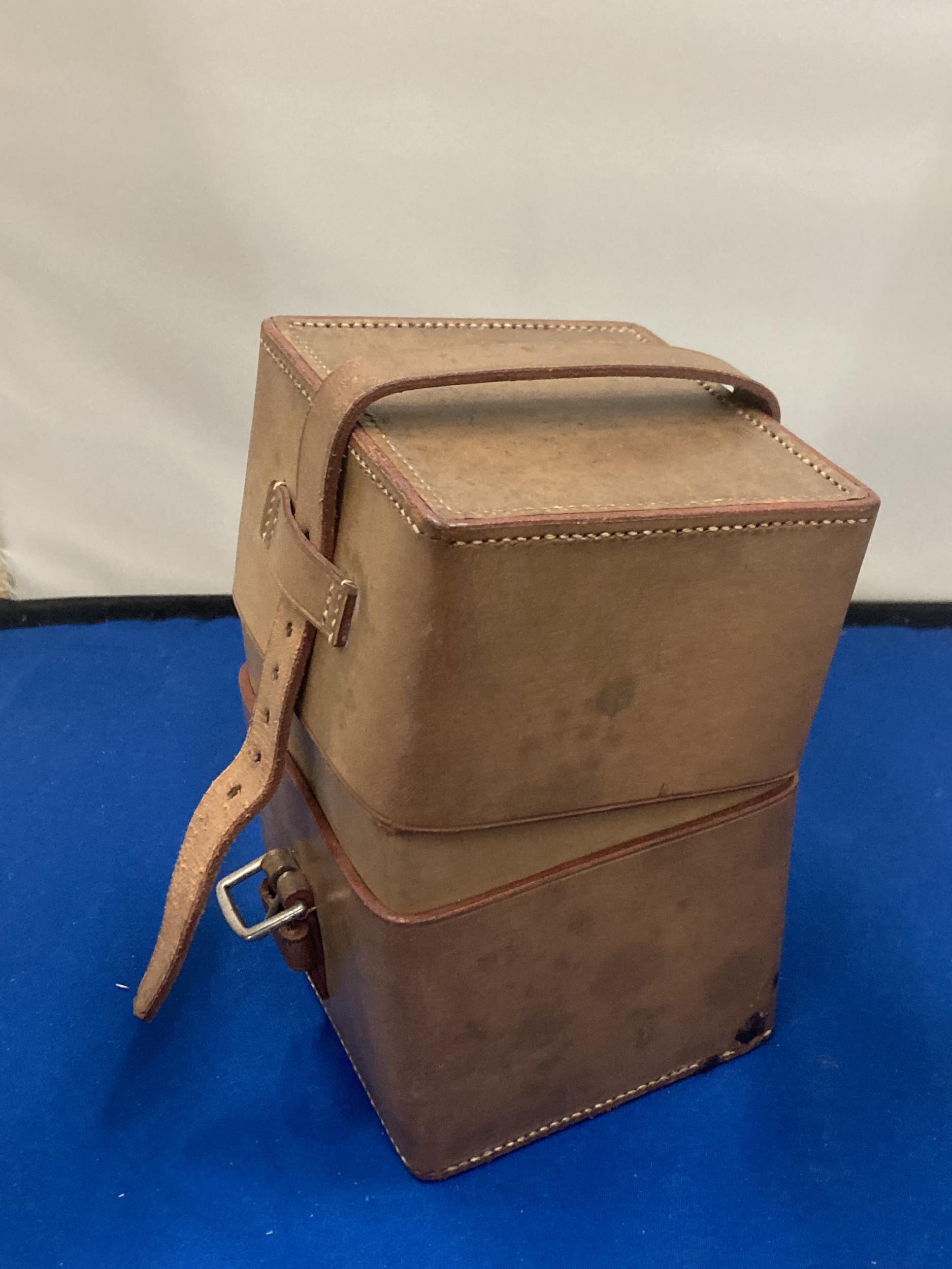 A VINTAGE LEATHER CASE CONTAINING FOUR GLASS BOTTLES WITH HALLMARKED SILVER TOPS - Image 6 of 6